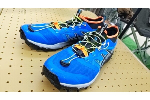 スポーツ用品のスポーツ用品