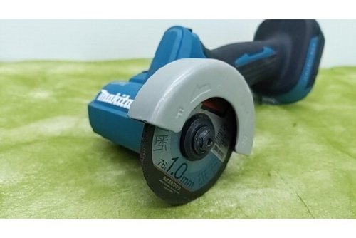 コンパクトカッタのマキタ(MAKITA)
