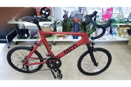 自転車のロードバイク