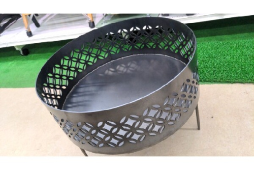 アウトドア・キャンプの焚火台