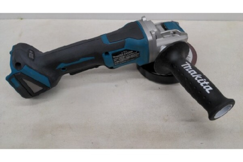 ディスクグラインダーのマキタ（MAKITA）