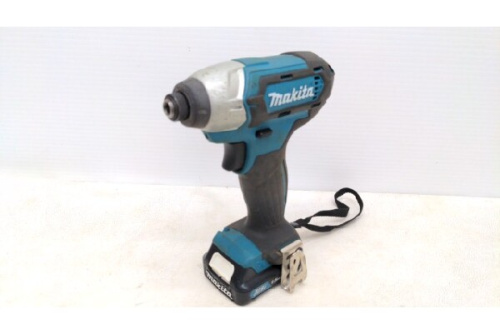 インパクトドライバーのマキタ（MAKITA）