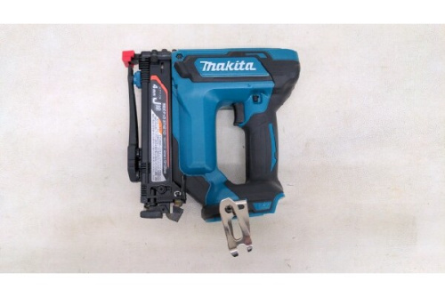 タッカーのマキタ（MAKITA）