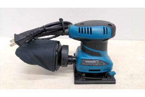 サンダーのマキタ（MAKITA）