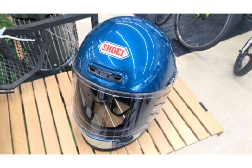 バイクヘルメットのフルフェイス