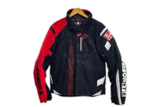 スポーツ用品のライダースジャケット 