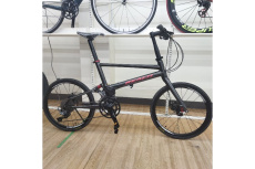 自転車のミニベロ 