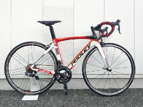 カーボンのアルテグラ