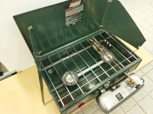 Colemanのツーバーナー