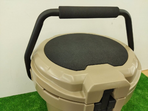 ウォータージャグのキャンプ