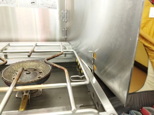 アウトドア用品強化店