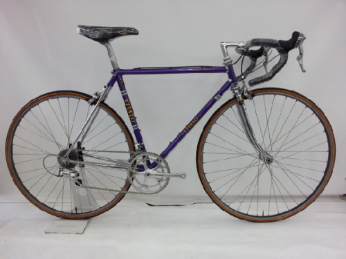 自転車強化店のロードバイク