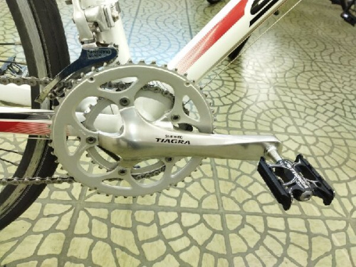 クロスバイクの自転車強化店