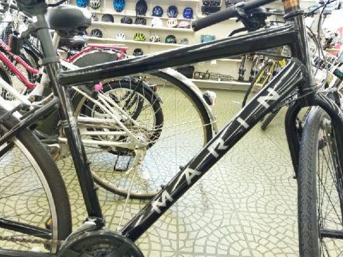 レジャー・スポーツのクロスバイク