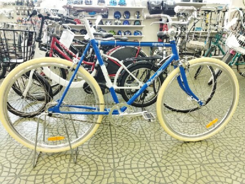 ピストバイクのマルヴァンスター