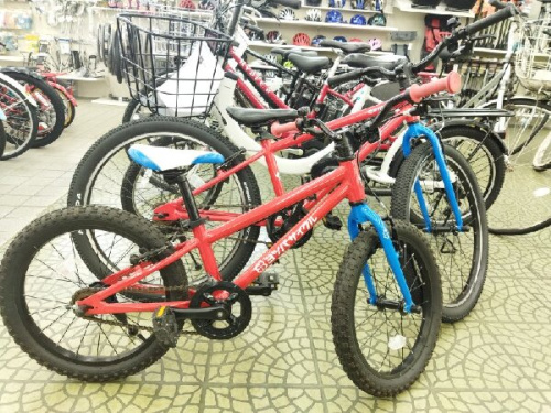子供用自転車のヨツバサイクル