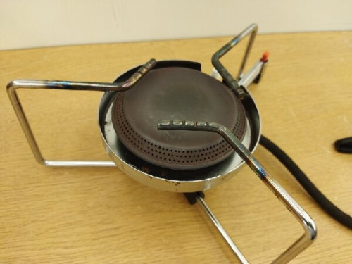 シングルバーナーのキャンプ