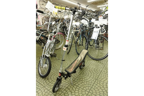キックスケーターのspace scooter