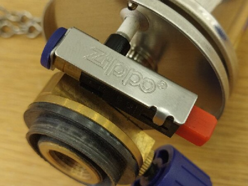 ガスランタンのZippo
