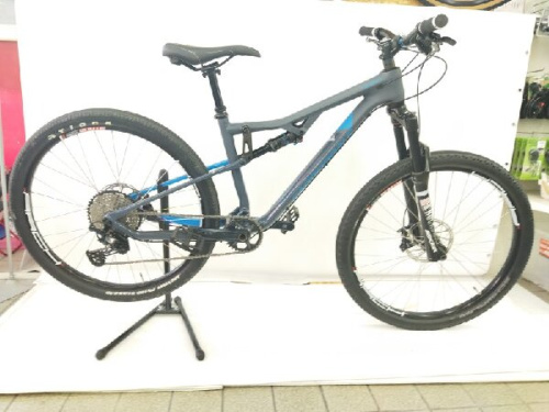 レジャー・スポーツのマウンテンバイク