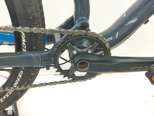 Cannondaleの自転車強化店