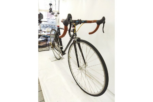 ロードバイクのカラミータ