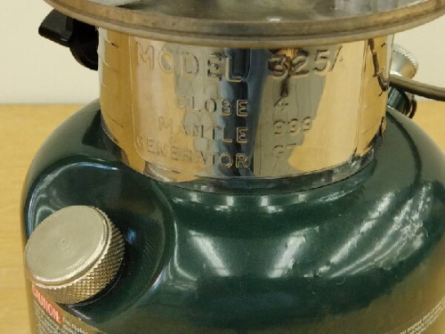 Colemanのガソリンランタン