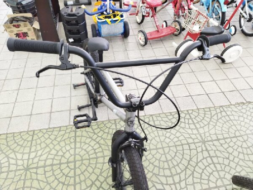 ビーエムエックスの自転車強化店