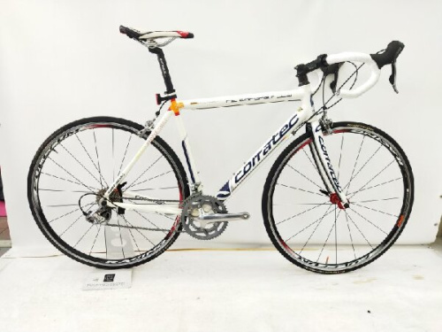 自転車強化店のロードバイク
