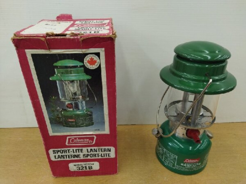 レジャー・スポーツのガソリンランタン