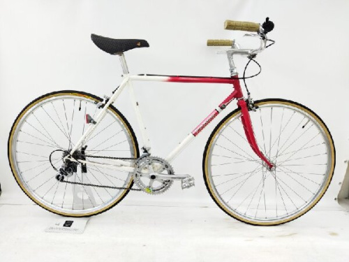 自転車強化店のクロスバイク