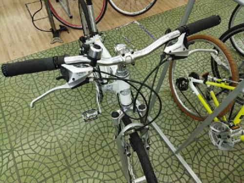 TR 1（ティーアール ワン）の自転車強化店