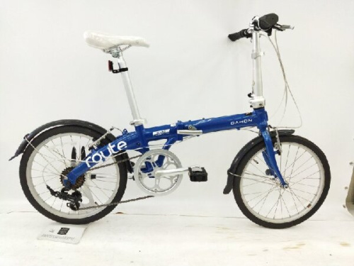 自転車の折りたたみ自転車