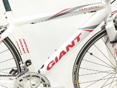 ロードバイクのジャイアント（GIANT）