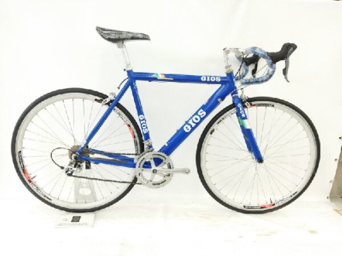 自転車のロードバイク