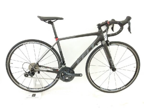 自転車のロードバイク