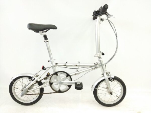自転車の折りたたみ自転車