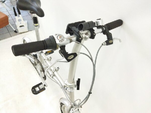 YS-11の自転車強化店