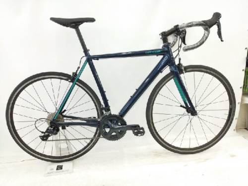 自転車のロードバイク