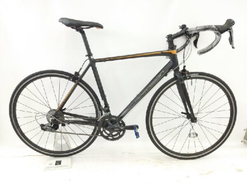自転車のロードバイク
