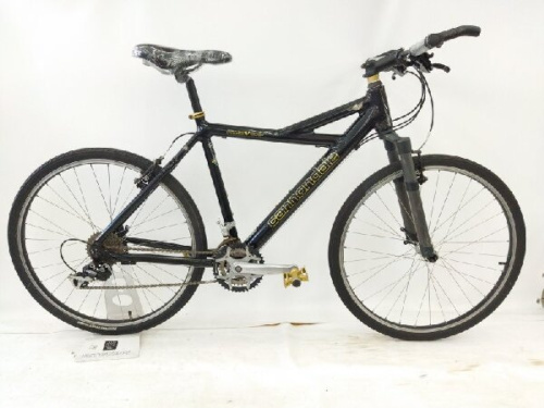 自転車のマウンテンバイク