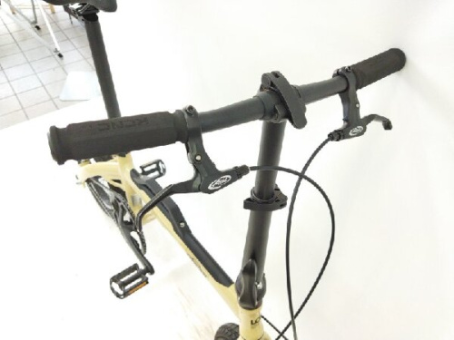 OUTRUNKの自転車強化店