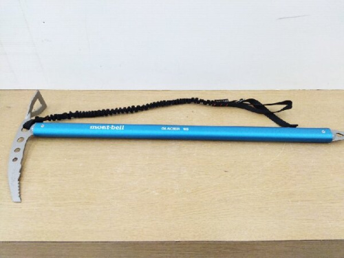 アウトドア・キャンプのピッケル