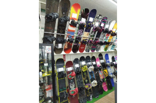 スノーボードのバートン