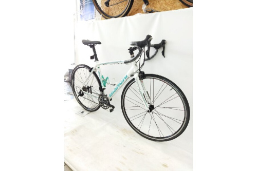 ビアンキ（Bianchi）のビアニローネ