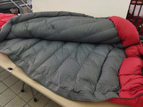 シートゥーサミット(SEATOSUMMIT)のダウンシュラフ