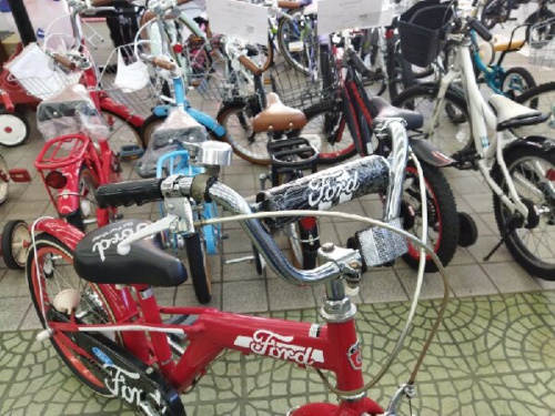 フォードの自転車強化店