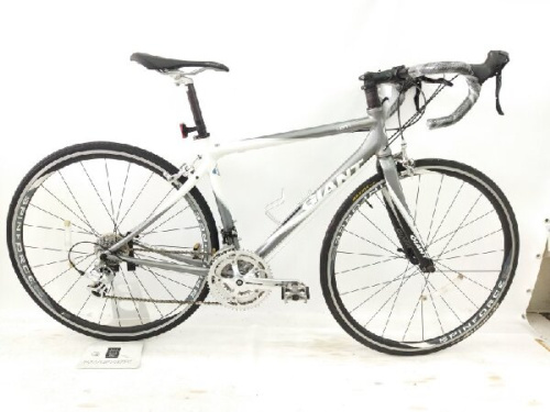 自転車のロードバイク