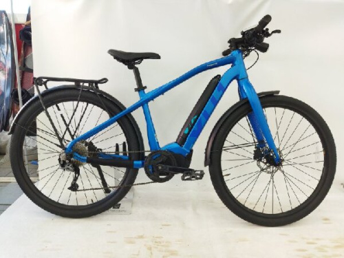 自転車の電動アシスト自転車