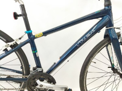 クロスバイクのトレック（TREK）